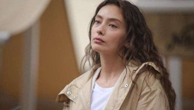 Sefirin Kızı ortalığı yıktı Kadir Doğulu eşi Neslihan Atagül'e destek çıktı - Resim: 1