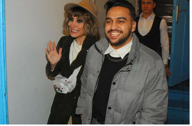 Herkes sevgili sanıyordu meğer çok yakın akrabaymışlar!  - Resim: 3