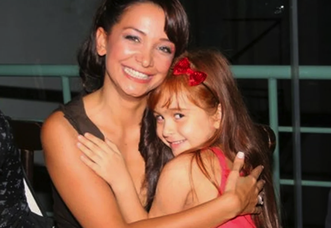 Evrim Akın'ın ifşaları bitmiyor! Başrol oyuncularından makyöze herkes iddiaları doğruladı - Resim: 3