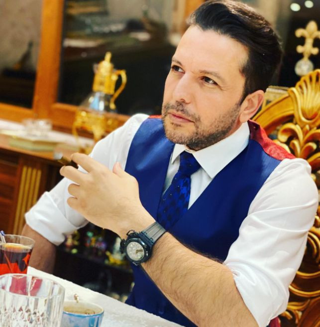 Nihat Doğan, hamile hayranıyla apar topar evlenmişti! Sosyal medya hesabından bombayı patlattı, aşkını ilan etti! - Resim: 2