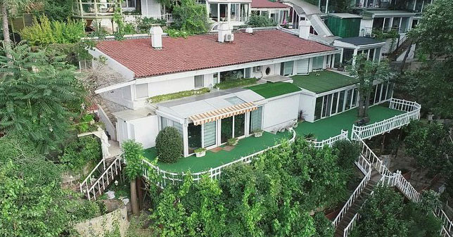 Adnan Oktar'ın villası yıkılacak! Kaç lira ceza kesildi?.. - Resim: 1