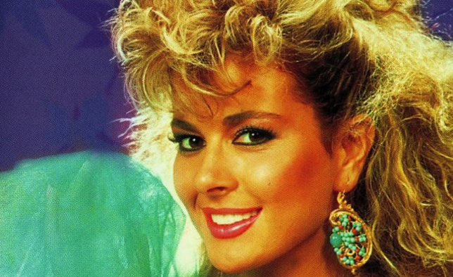 Yeşilçam yıldızı Harika Avcı ortaya çıktı, son hali 'maşallah' dedirtti! - Resim: 2