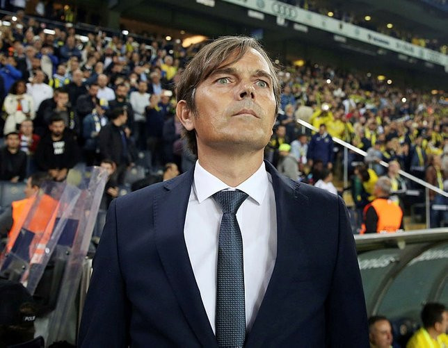 İşte Phillip Cocu'nun yeni adresi! Milli Takım... - Resim: 2