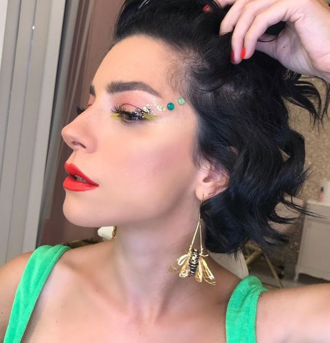 Merve Boluğur'u çıldırtan soru! Sevgilisinin yanında gazetecileri dövmekten beter etti! - Resim: 2