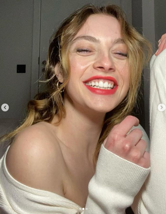 Melis Sezen rujumu sürdüm deyip paylaştı takipçileri beğeni yağmuruna tuttu! - Resim: 4