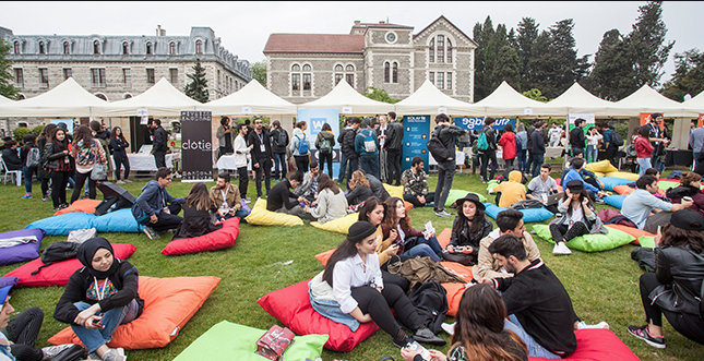 Gülse Birsel'den olay 'Boğaziçi' çağrısı: Ne olur bizim dengemizi bozmayınız - Resim: 4