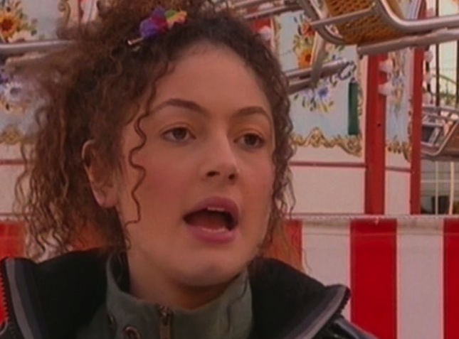 Oyunculuğu bıraktı kayıplara karıştı! Selena'nın Kıvılcım'ı Hazal Şener'in son hali herkesi şok etti - Resim: 3