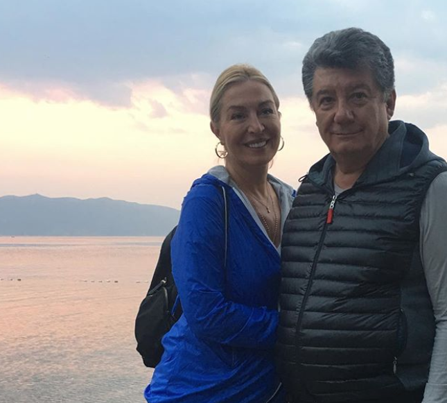 Gülenay Kalkan yaşı kaç Tarık Ünlüoğlu'nun ikinci eşi kimdir kızı var mı? - Resim: 3