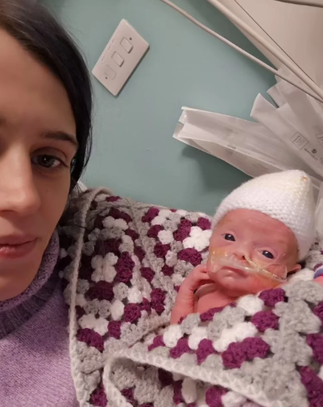 Doktorları değil annelik içgüdüsünü dinledi mucize oldu! - Resim: 2