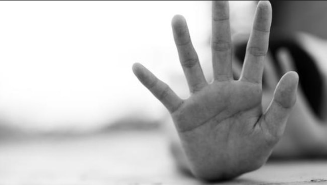 Hindistan'ta korkunç olay! Anne ve kızına tecavüz etmeye kalkışan 5 kişi... - Resim: 3