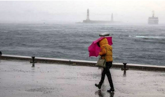 Meteoroloji hava durumunu paylaştı: Lodosla birlikte sağanak yağış geliyor - Resim: 1