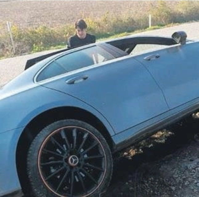 Kubilay Aka 'hız seviyorum' demişti aynı gün lüks aracıyla kaza yaptı - Resim: 3