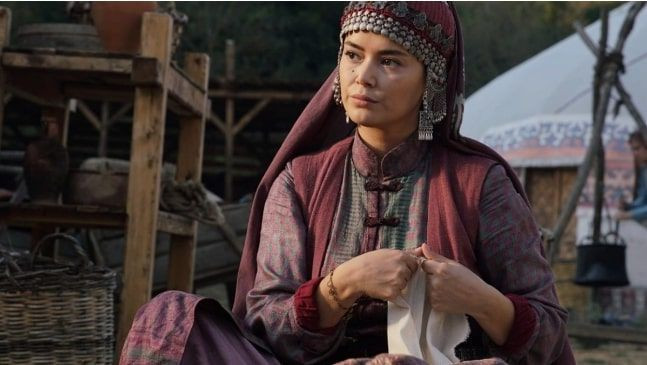 ATV Kuruluş Osman yıldızı Seray Kaya'nın küfür ve hakaret itirafları olay - Resim: 1