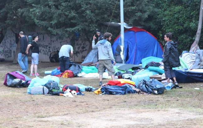 Taksim yeni güne böyle uyandı... - Resim: 2