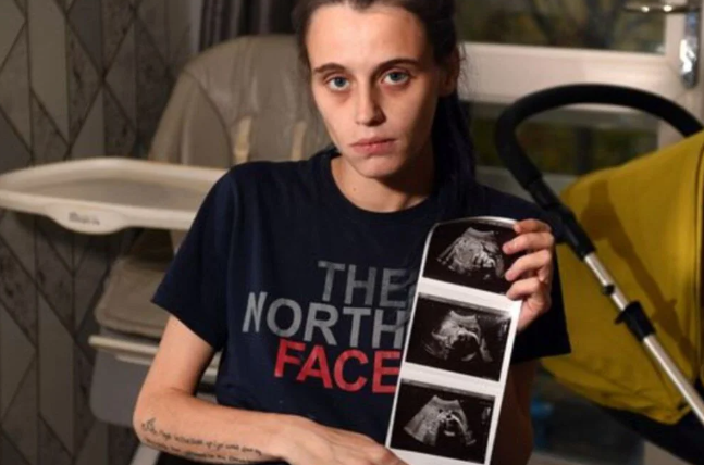 Doktorları değil annelik içgüdüsünü dinledi mucize oldu! - Resim: 1