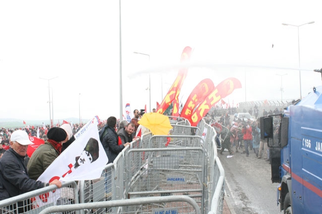 Silivri savaş meydanına döndü - Resim: 3