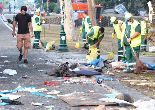 Taksim yeni güne böyle uyandı... - Resim: 4