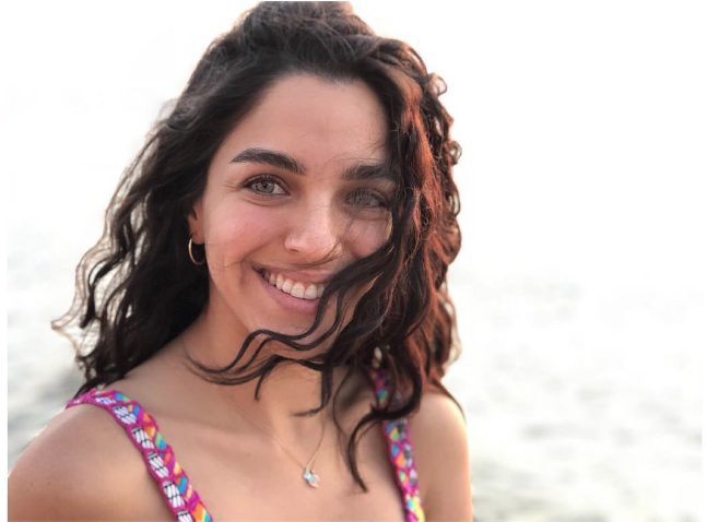 Kurşun'un Tomris'i Begüm Akkaya'nın cesur pozları olay yarattı! Bu halinden eser yok - Resim: 1