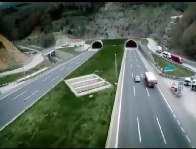 Liderler nereye bakıyor? - Resim: 3