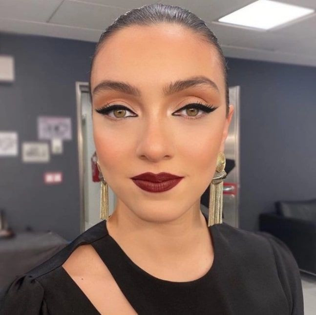 Merve Dizdar bu kez beğenilmedi Masumlar Apartmanı Gülben görenleri şaşırttı - Resim: 4