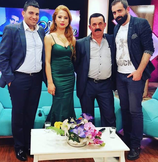 Kocası Tatlıses’in dişlerini döktü! - Resim: 3