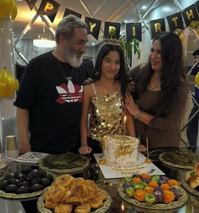 Tarık Mengüç'ün sır gibi sakladığı kızı ortaya çıktı! Görenler gözlerine inanamadı - Resim: 4