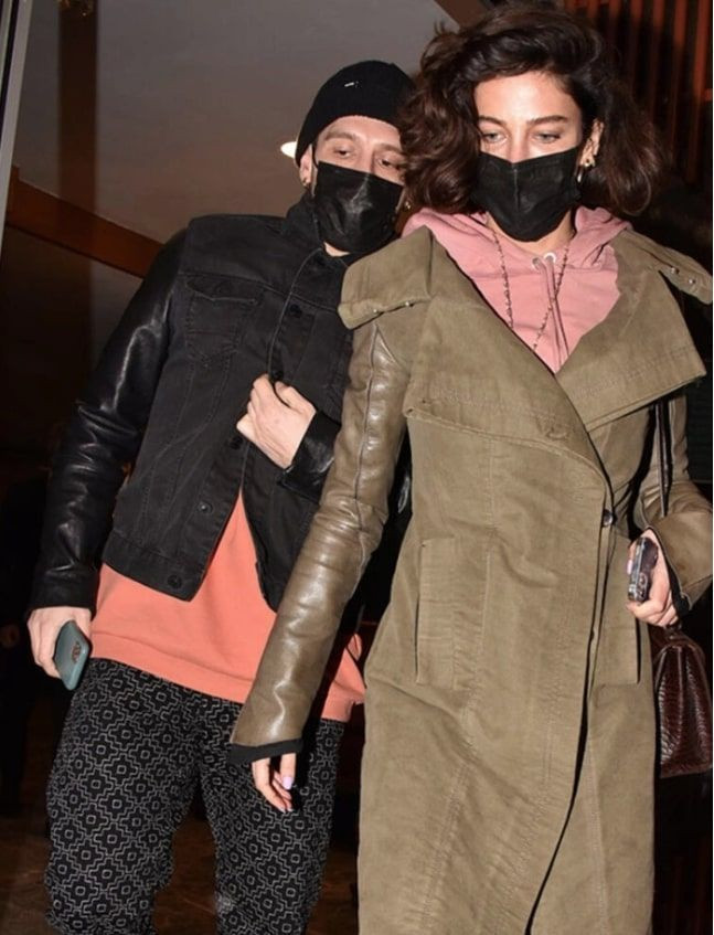 Berrak Tüzünataç'ın ilişki itirafı gündem oldu Uraz Kaygılaroğlu'yla aşkını itiraf etti - Resim: 3