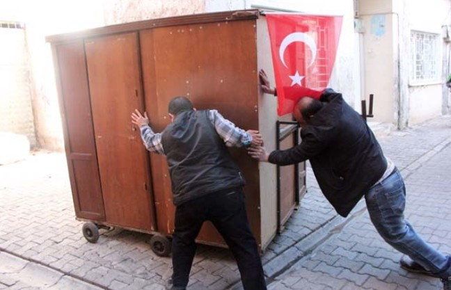 Çaresizlik bunu yaptırdı içini gören şaşkına dönüyor - Resim: 4