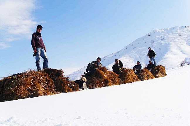 Bu gençler dağda ne yapıyor? - Resim: 4