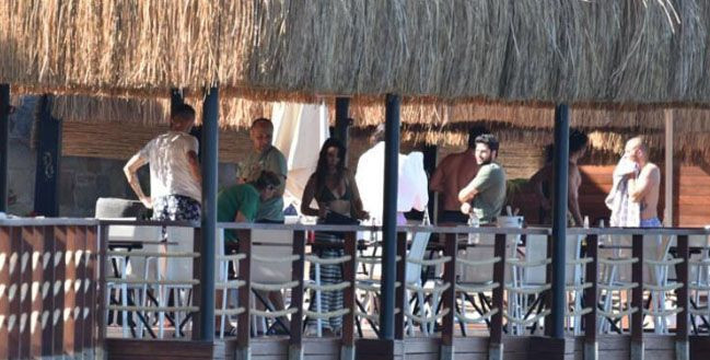 Kıvanç Tatlıtuğ'un oğlu Kurt Efe ilk kez görüntülendi! Adeta babasının kopyası - Resim: 1