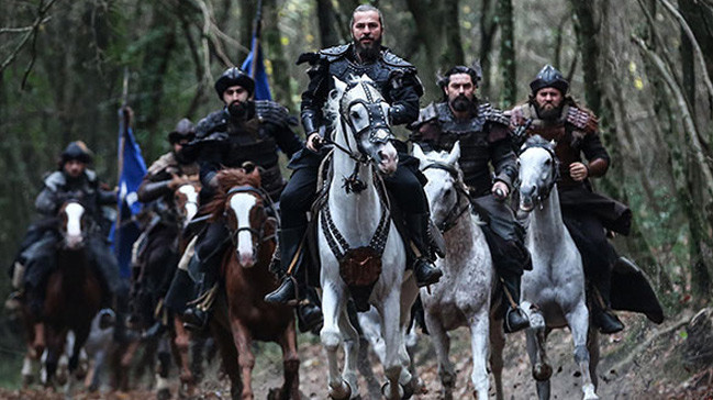 Diriliş Ertuğrul yapımcıları kararını verdi: Değişiyor - Resim: 1