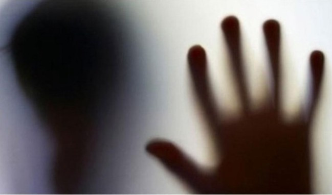 Üniversitede rezalet! Koridorda cinsel ilişkiye girip... - Resim: 3