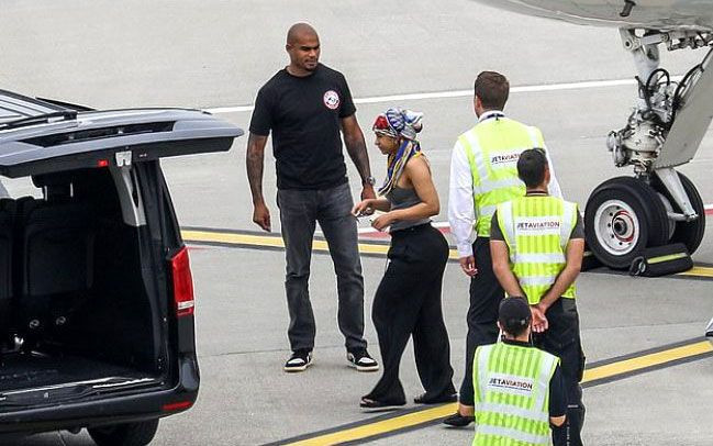 Çıplak videosunu yayınlamıştı! Cardi B'nin makyajsız hali olay! - Resim: 4