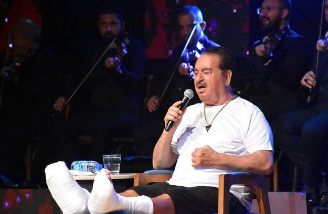 İbrahim Tatlıses hayranları kesenin ağzını açtı! Ön sıradan izlemek için ödedikleri fiyat dudak uçuklattı - Resim: 2