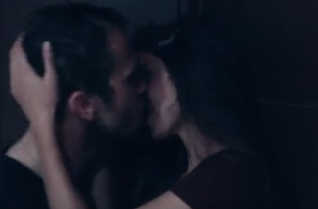 Çukur'daki cesur sahneye bakın! Aras Bulut İynemli dudak dudağa! - Resim: 3