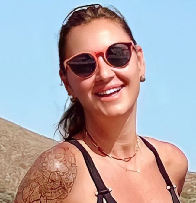 Pınar Altug'dan takipçisine tokat gibi cevap: Çatlayın! - Resim: 1