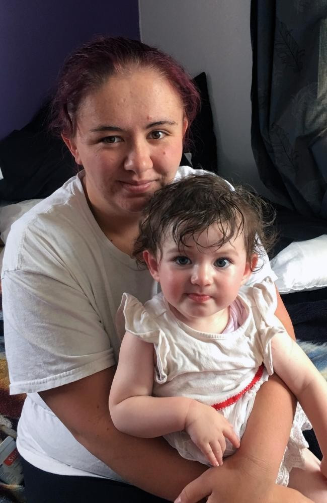 Hamile olduğunu mutfakta doğum yapınca anladı! - Resim: 3