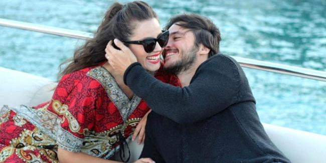 Bedelli askerlikten faydalanan Anıl Altan'ı eşi Pelin Akil askere uğurladı - Resim: 4