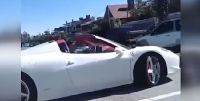 Çiftlik Bank'ın tosuncuğu Ferrari, yat ve malikane aldı! - Resim: 2