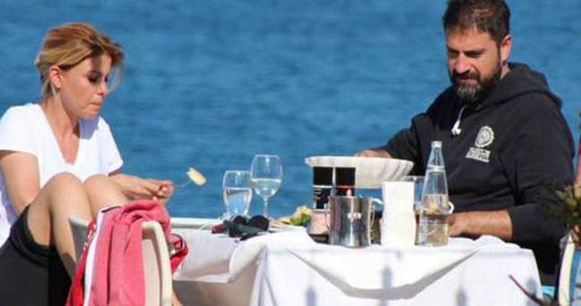 Erhan Çelik'in giderken evden aldığı 3 şey! - Resim: 4