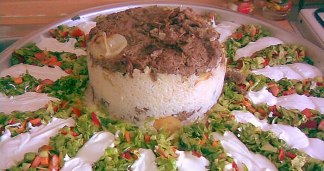 Maklube yemeği nedir nasıl yapılır? Kaşık sallanan maklube tarifi - Resim: 3