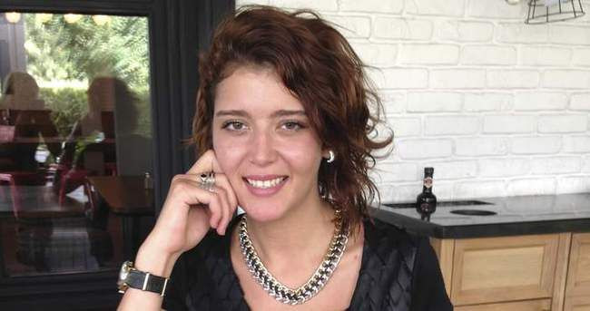 İfşa edilen Senem Kuyucuoğlu cinsel yönelimini Exxen'de anlattı: Öldürmek istedim - Resim: 2