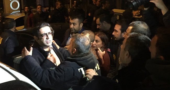 HDP operasyonu sonrası ilk anket yüzde 82'ye çıktı! - Resim: 1