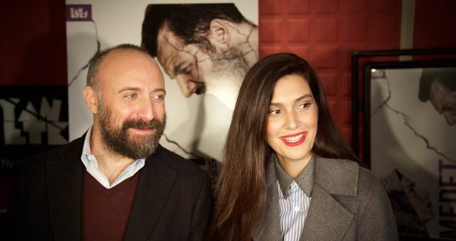 Halit Ergenç'in yeni partneri kriz çıkarttı! - Resim: 1