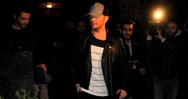 Sinan Akçıl'ın çapkınlık gecesi bakın nasıl bitti - Resim: 4