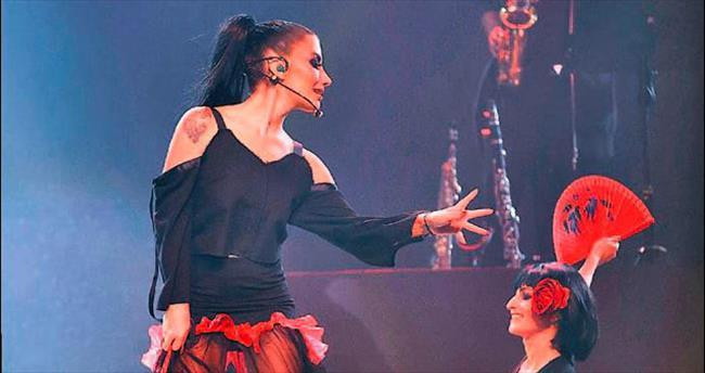 İrem Derici'den Flemenko ateşi! - Resim: 3