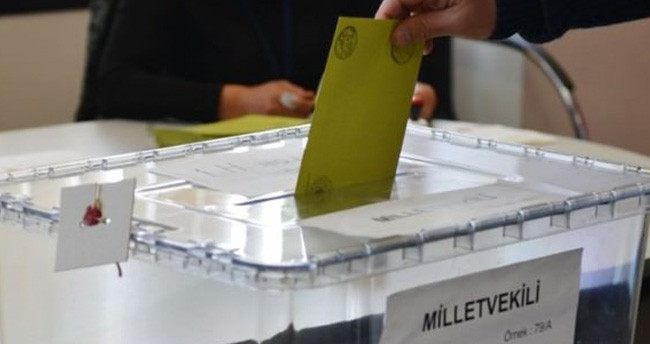 Hangi ünlü politikacının akrabası hangi partiden aday oldu? - Resim: 2