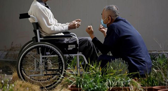 Sebebi şok edeci! Yaşlılar cezaevine girebilmek için suç işliyor... - Resim: 1