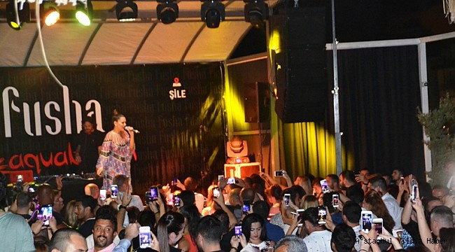 Bornoz'un altına giydiği o terliğe binlerce lira verdi... - Resim: 2