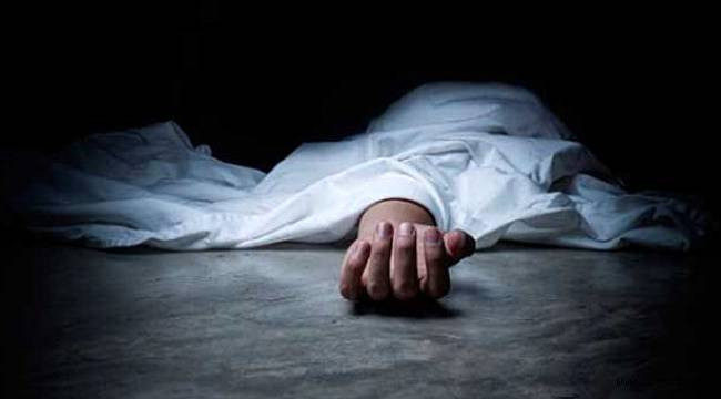 Babasının cesedini 10 yıl boyunca evinde sakladı - Resim: 3